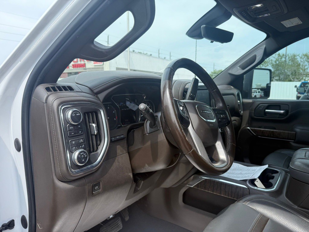 2021 GMC Sierra 2500 Image 16
