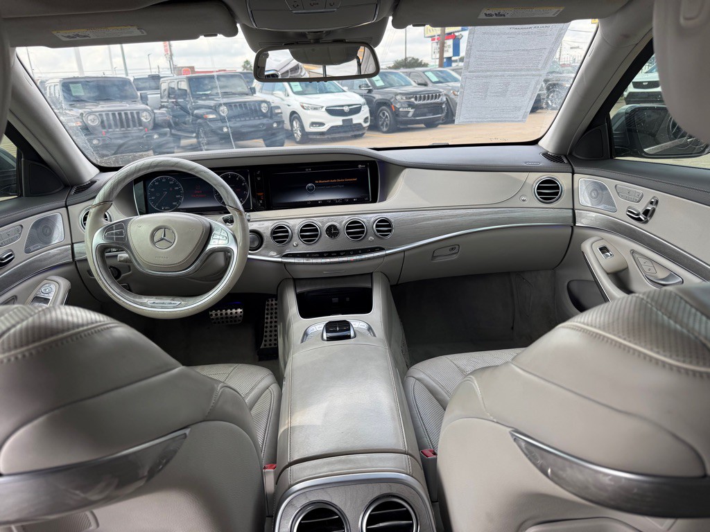 2017 Mercedes-Benz S-Class Image 4