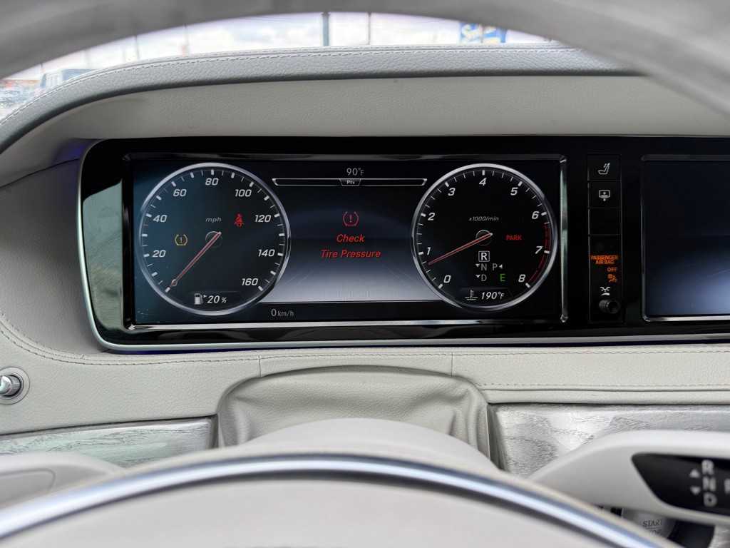 2017 Mercedes-Benz S-Class Image 19