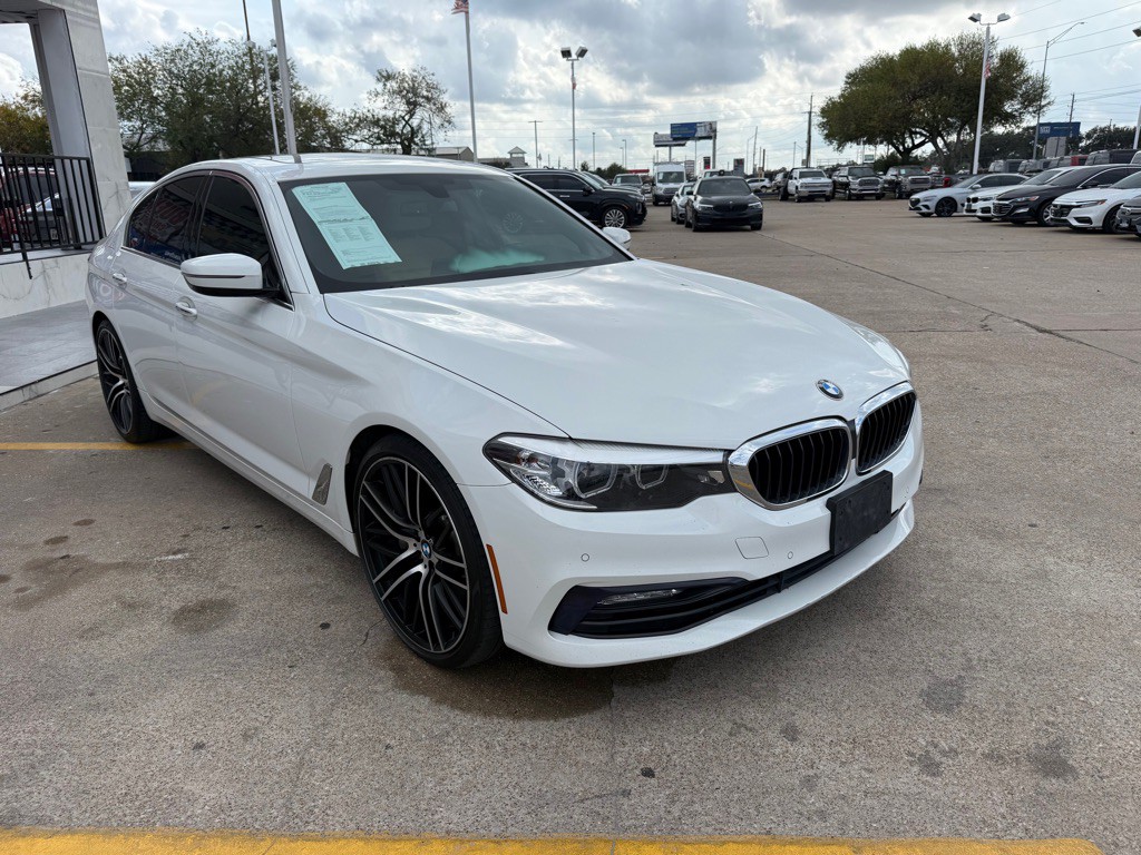 2017 BMW 5 Series Image 3