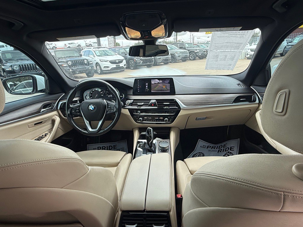2017 BMW 5 Series Image 13