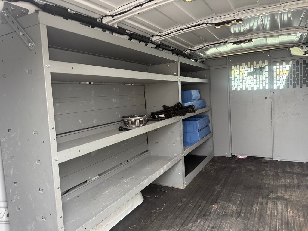 2021 Chevrolet Express Image 6