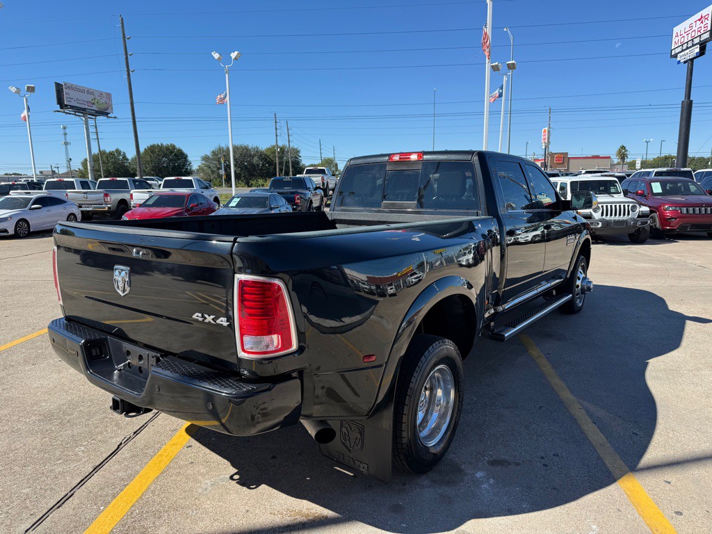 2017 RAM 3500 Image 14