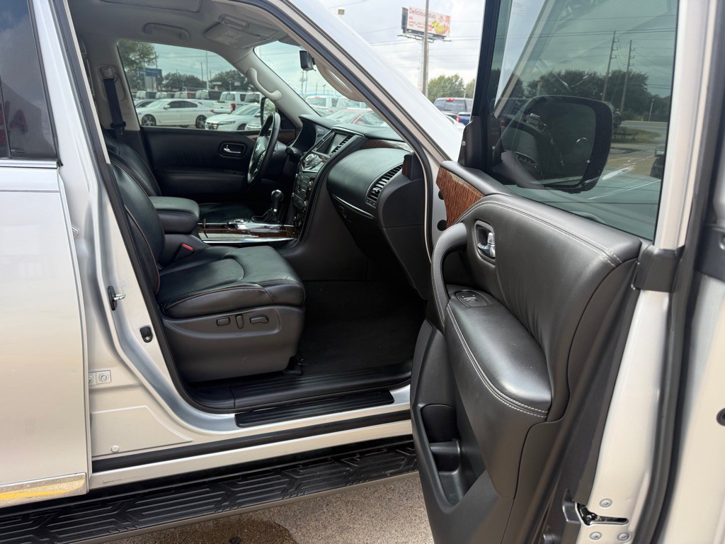 2018 Nissan Armada Image 4