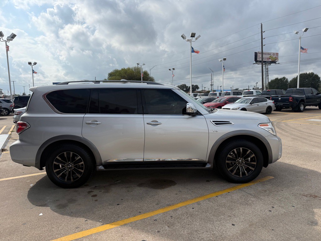 2018 Nissan Armada Image 5
