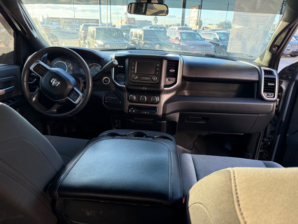 2021 RAM 2500 Image 17