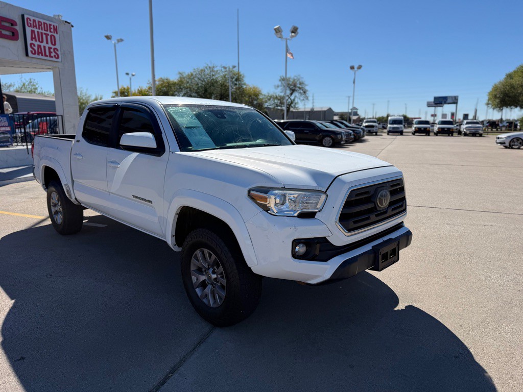 2019 Toyota Tacoma Image 3