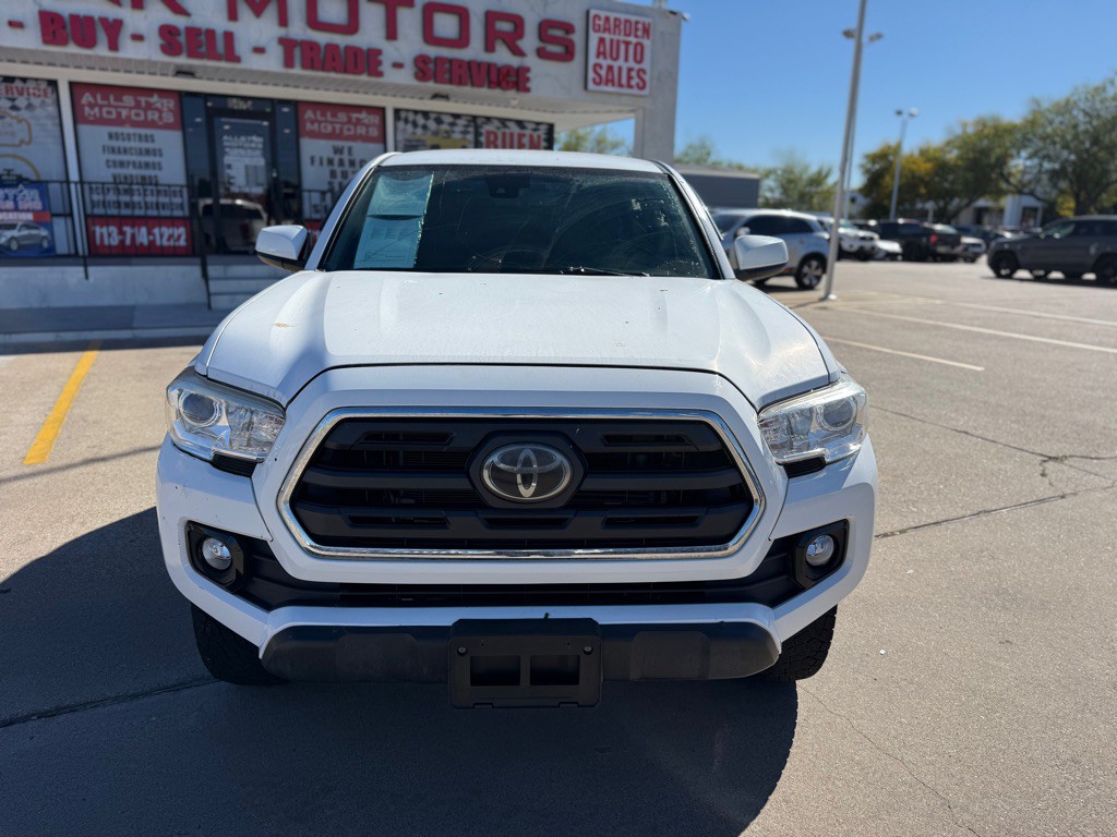 2019 Toyota Tacoma Image 4