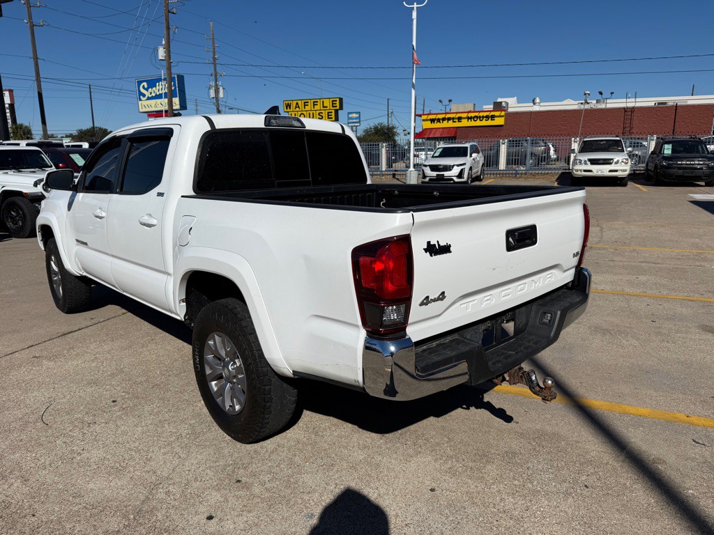 2019 Toyota Tacoma Image 13