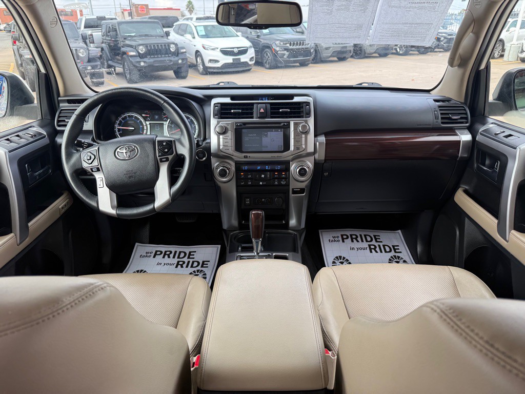 2019 Toyota 4Runner Image 19