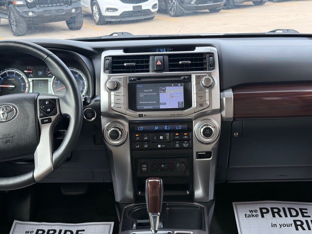 2019 Toyota 4Runner Image 24