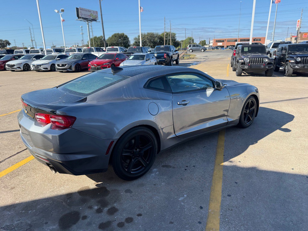 2022 Chevrolet Camaro Image 5