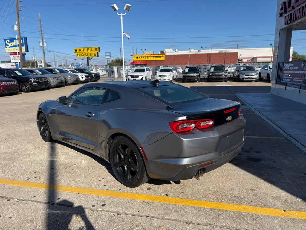 2022 Chevrolet Camaro Image 6