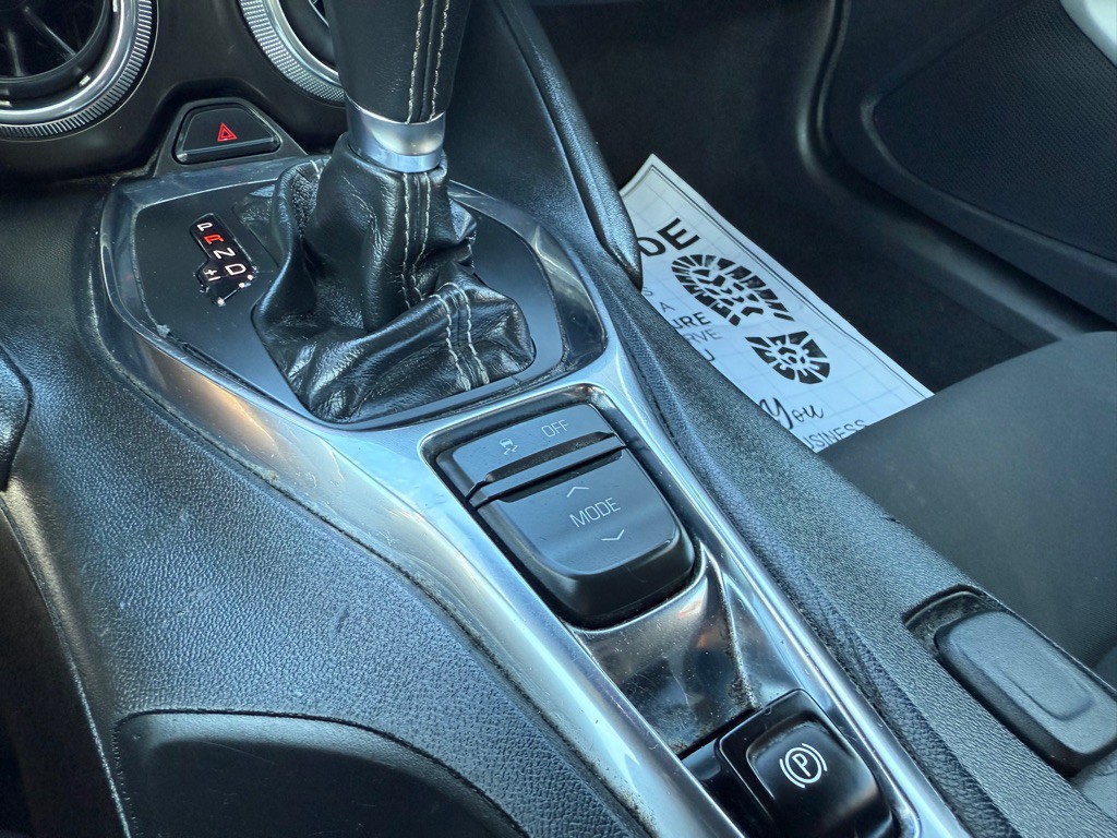 2022 Chevrolet Camaro Image 16