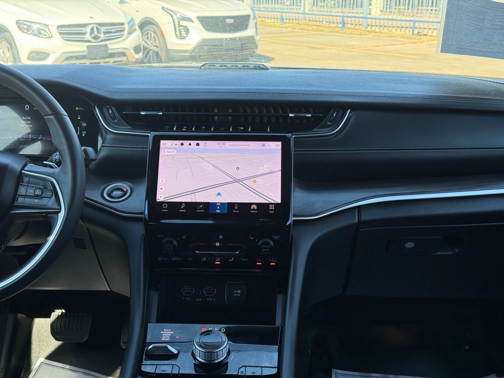 2024 Jeep Grand Cherokee Image 11