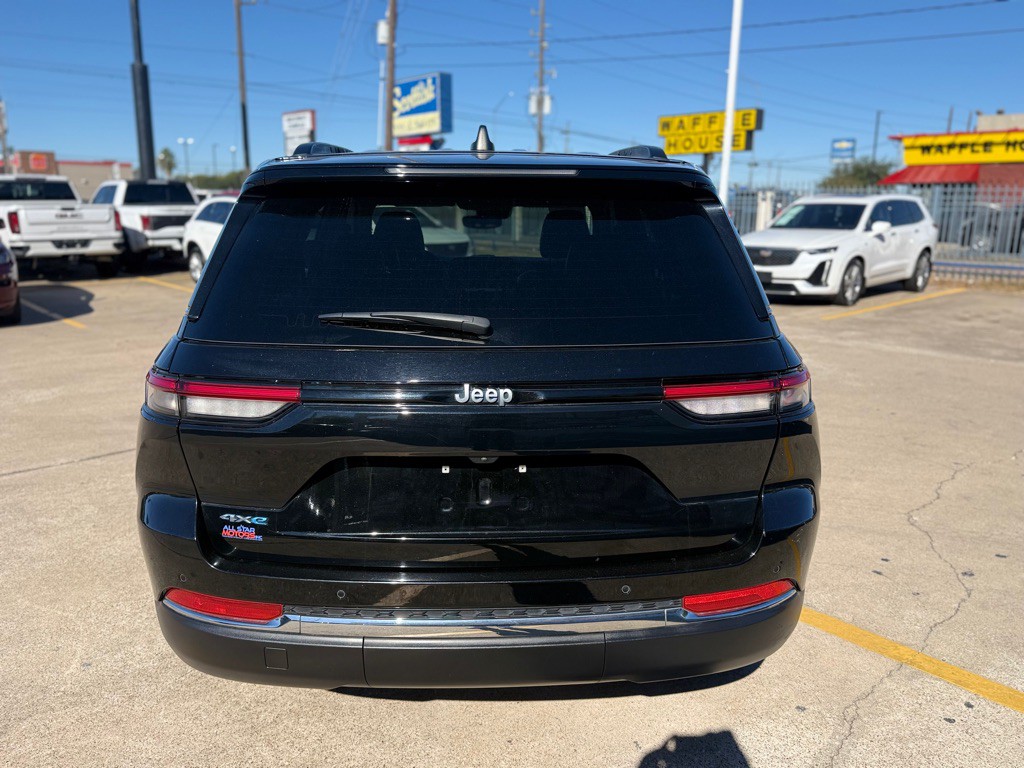 2024 Jeep Grand Cherokee Image 13