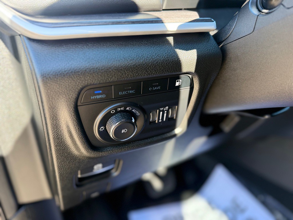 2024 Jeep Grand Cherokee Image 21