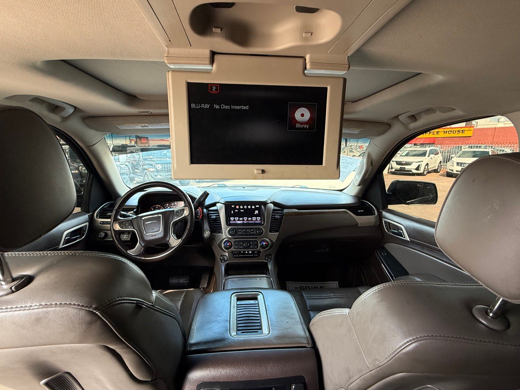 2016 GMC Yukon Image 12