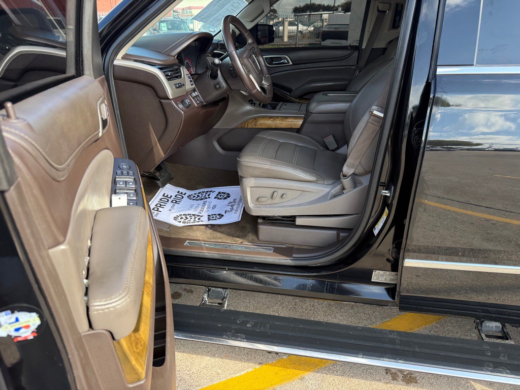 2016 GMC Yukon Image 15