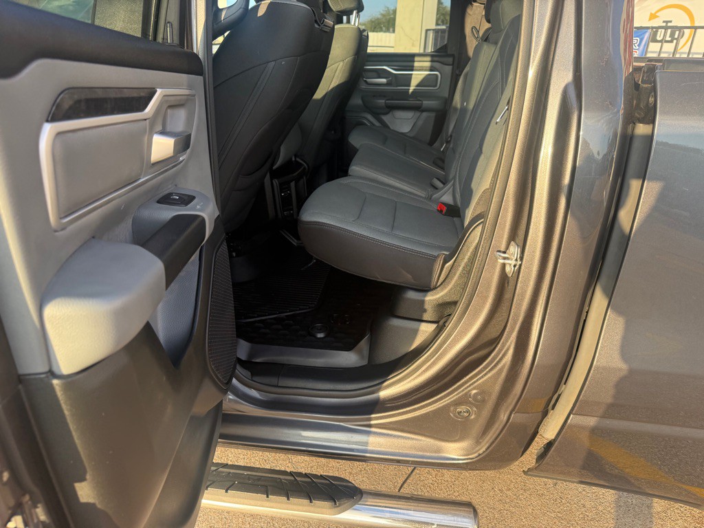 2021 RAM 1500 Image 10