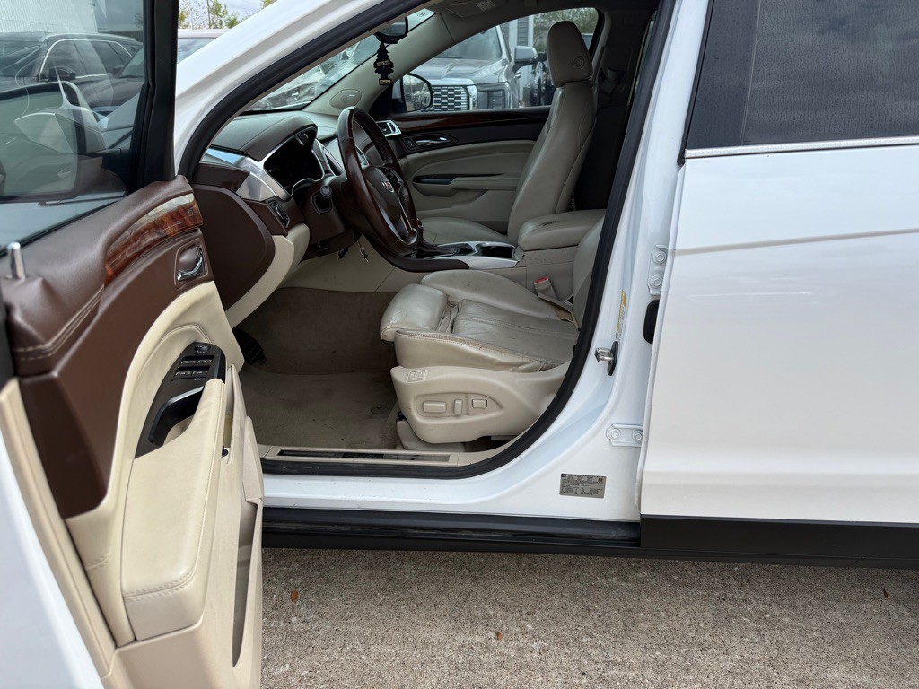 2015 Cadillac SRX Image 5