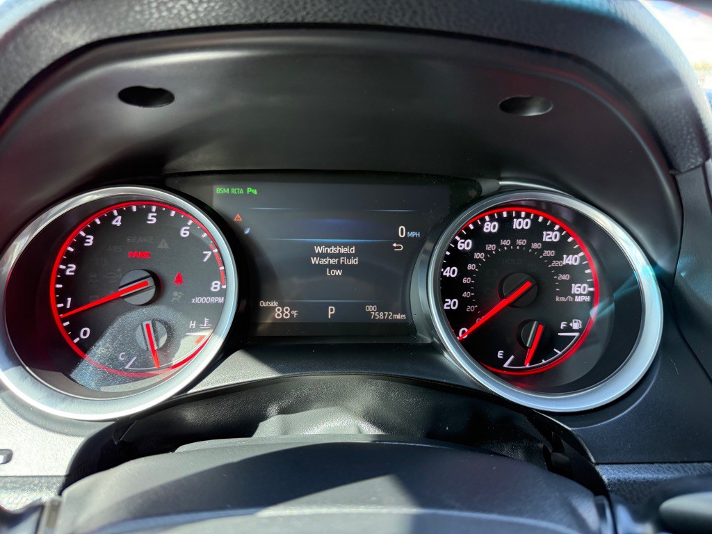 2018 Toyota Camry Image 19