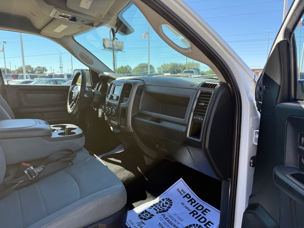 2019 RAM 1500 Image 25