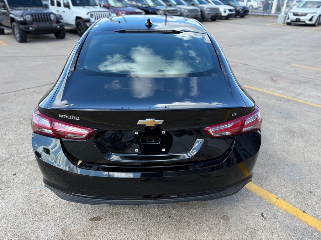 2021 Chevrolet Malibu Image 7