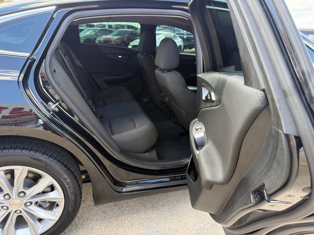 2021 Chevrolet Malibu Image 17