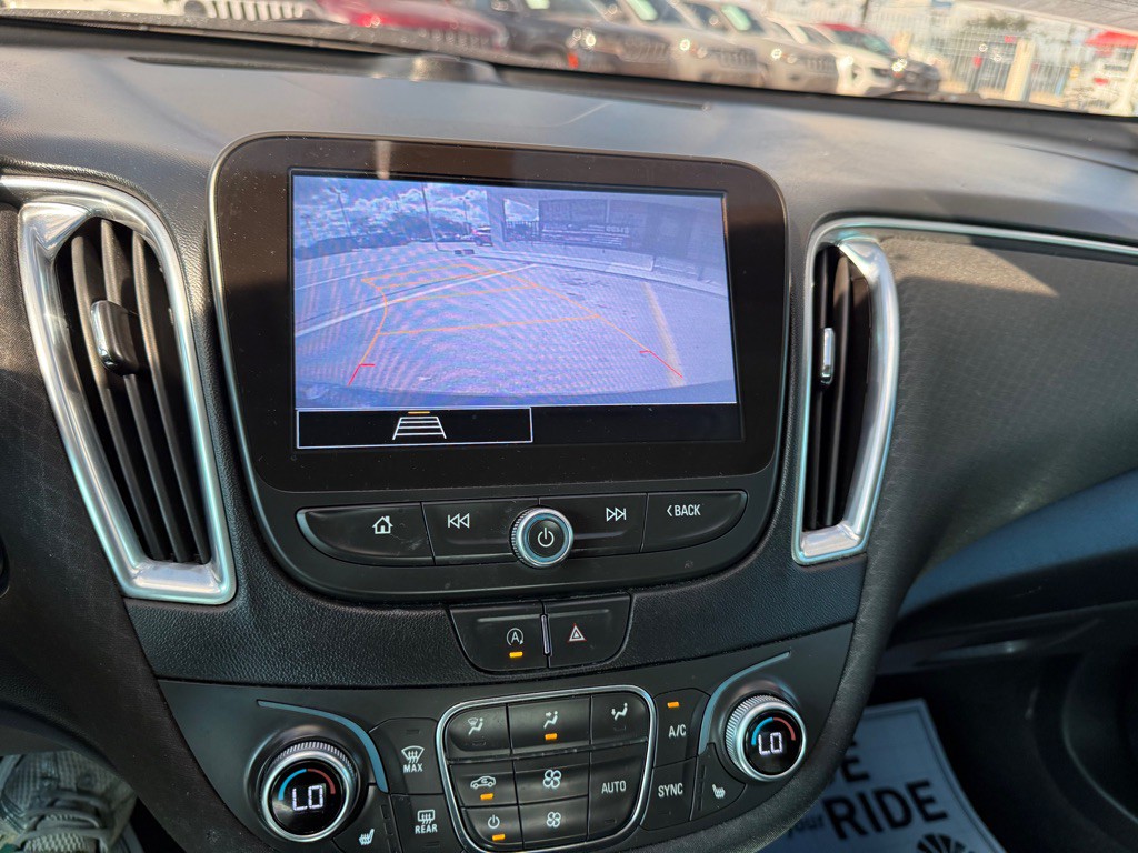 2021 Chevrolet Malibu Image 18