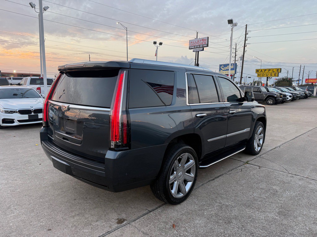 2020 Cadillac Escalade Image 8