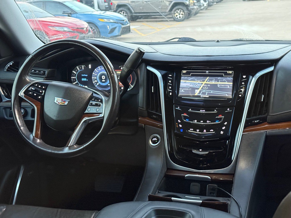 2020 Cadillac Escalade Image 16