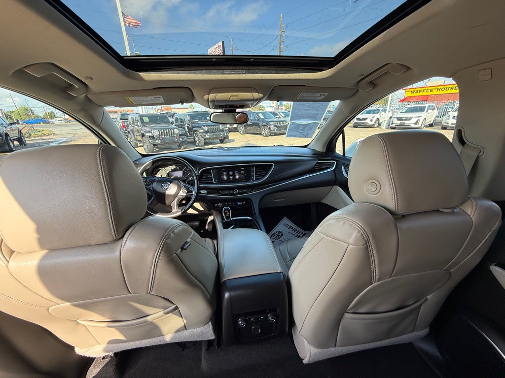 2019 Buick Enclave Image 16