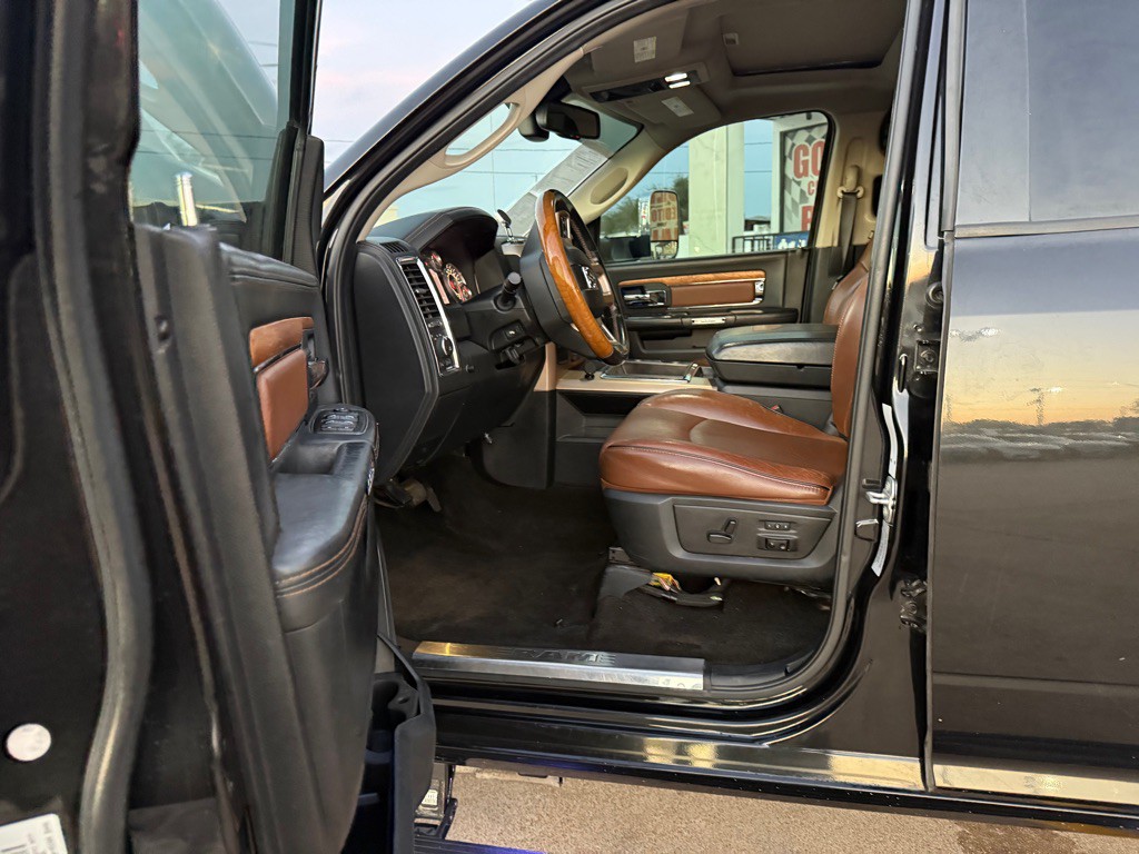 2015 RAM 2500 Image 13