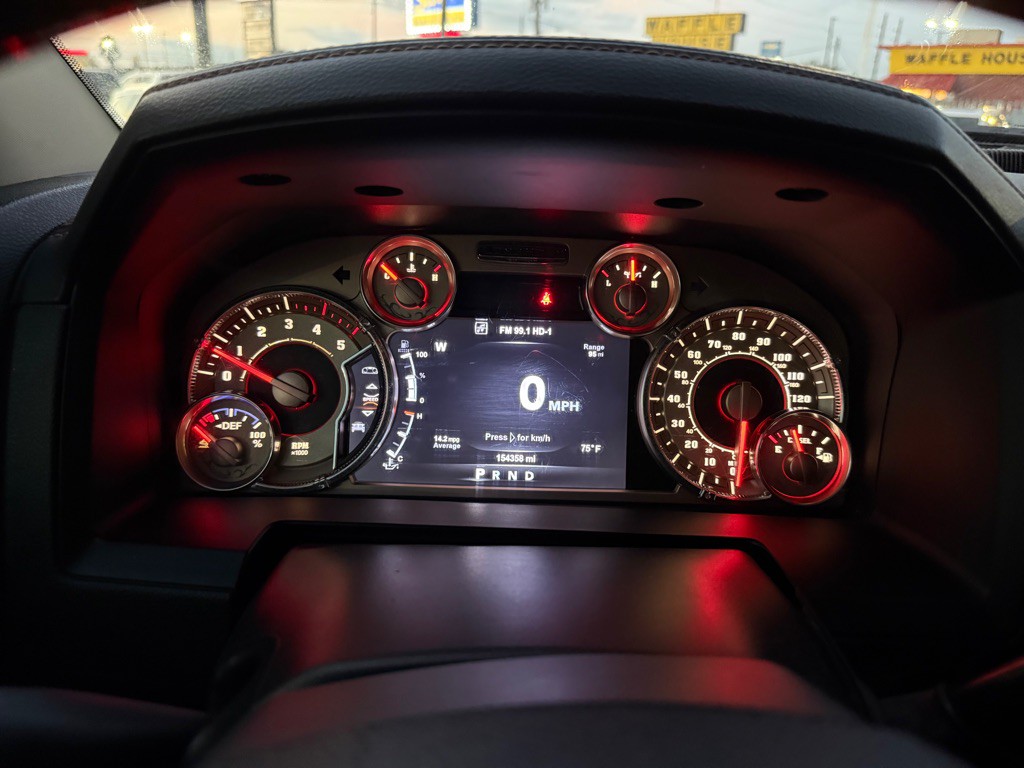 2015 RAM 2500 Image 19