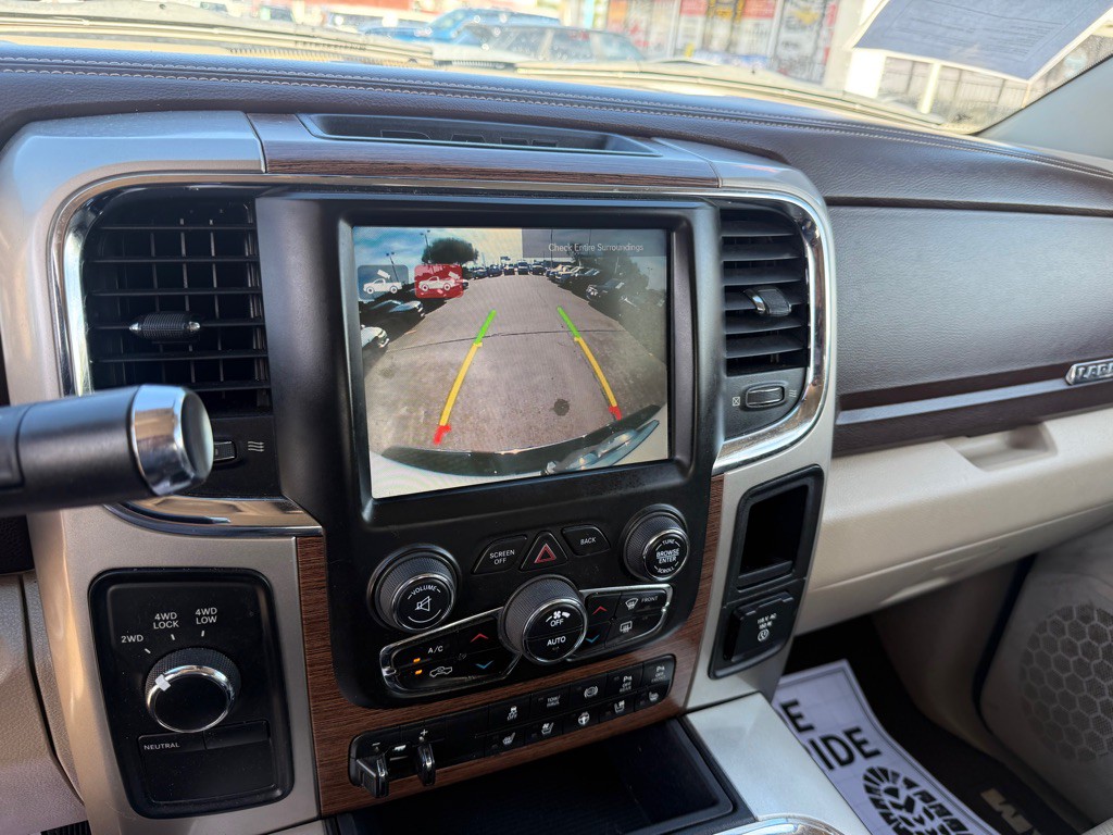 2017 RAM 3500 Image 20