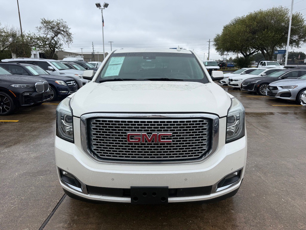 2015 GMC Yukon Image 2