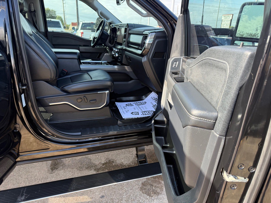 2023 Ford F-250 Image 10
