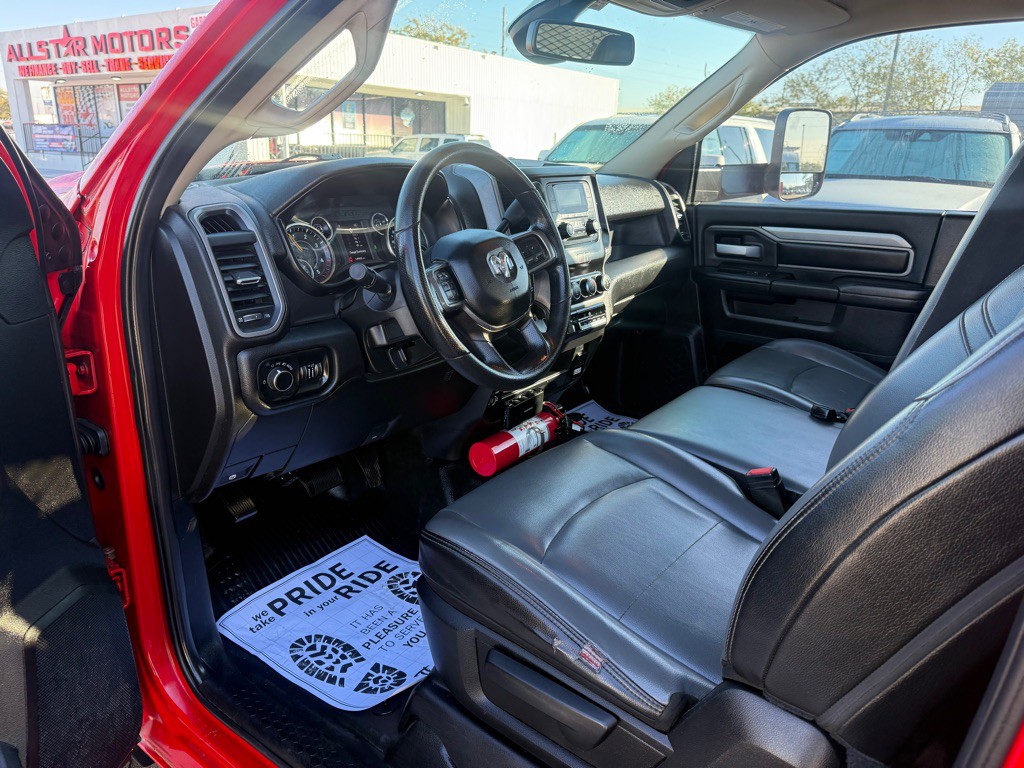 2019 RAM 3500 Image 13