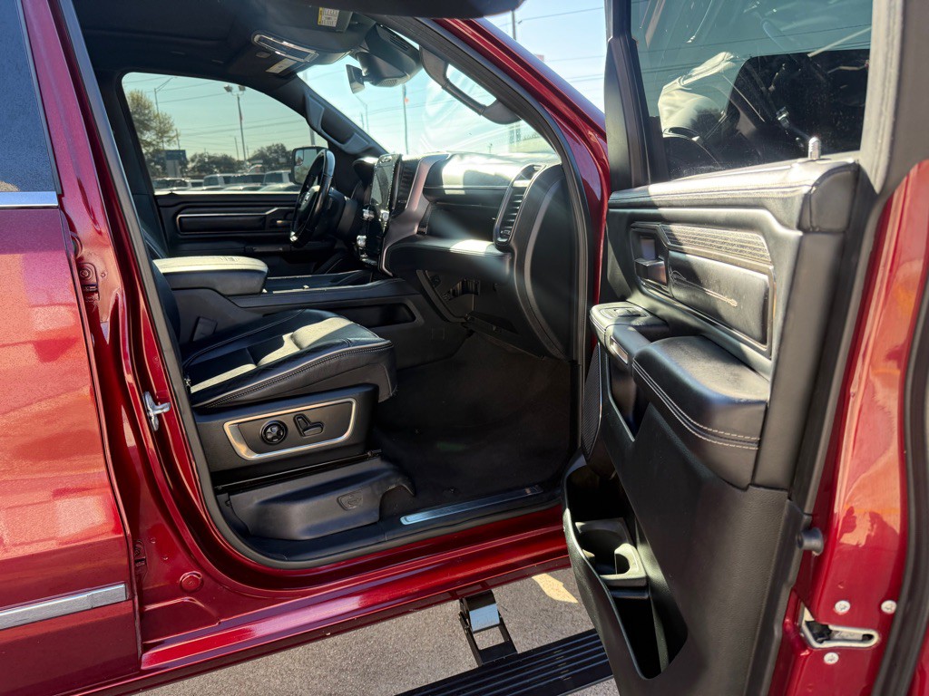 2019 RAM 1500 Image 6