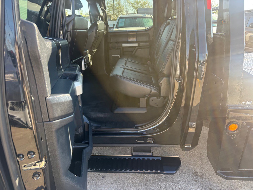 2022 Ford F-350 Image 13