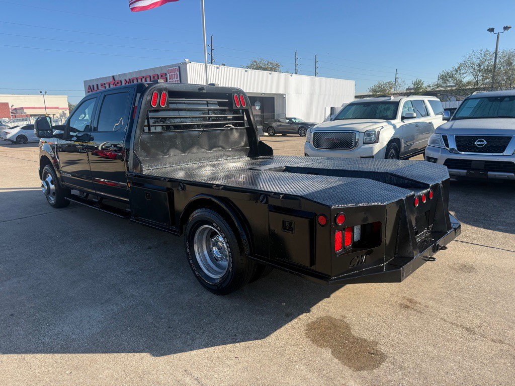 2022 Ford F-350 Image 14