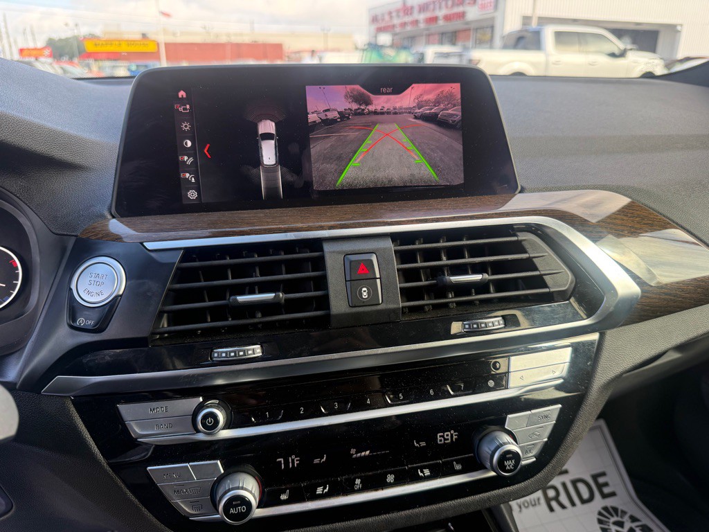 2020 BMW X3 Image 19