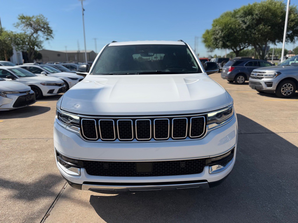 2021 Jeep Wrangler Unlimited Image 2