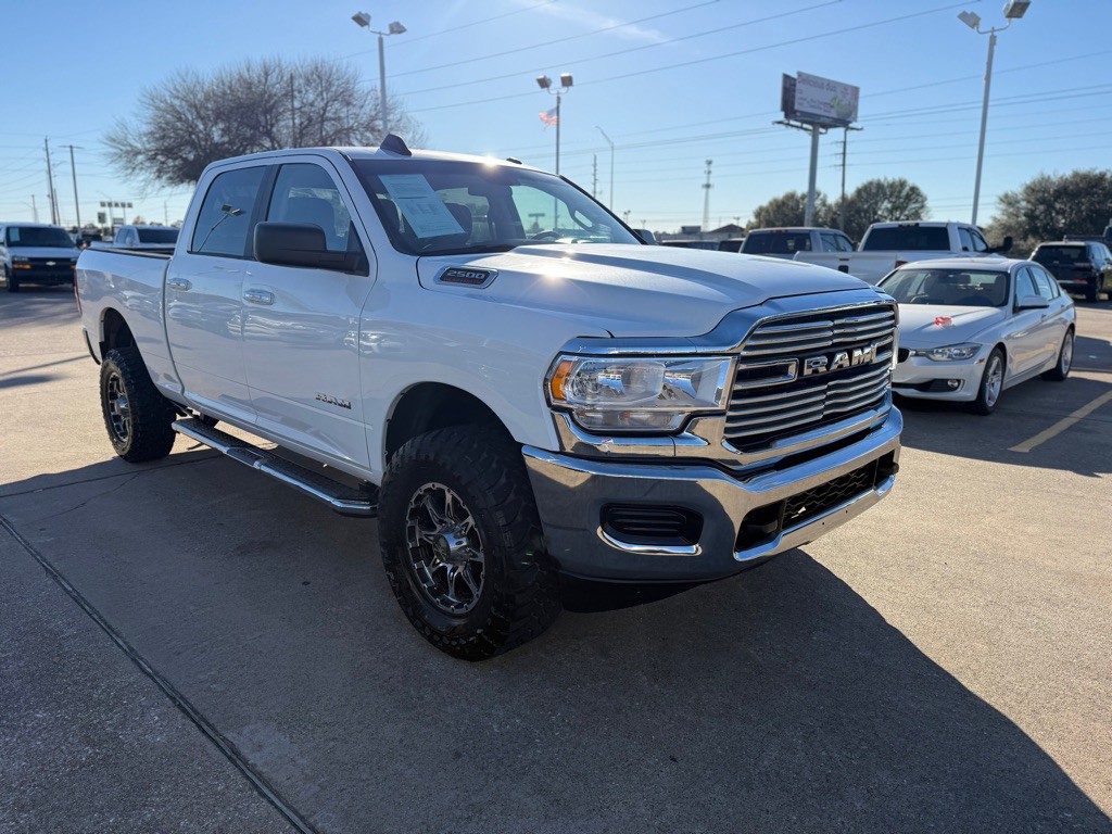 2019 RAM 2500 Image 3