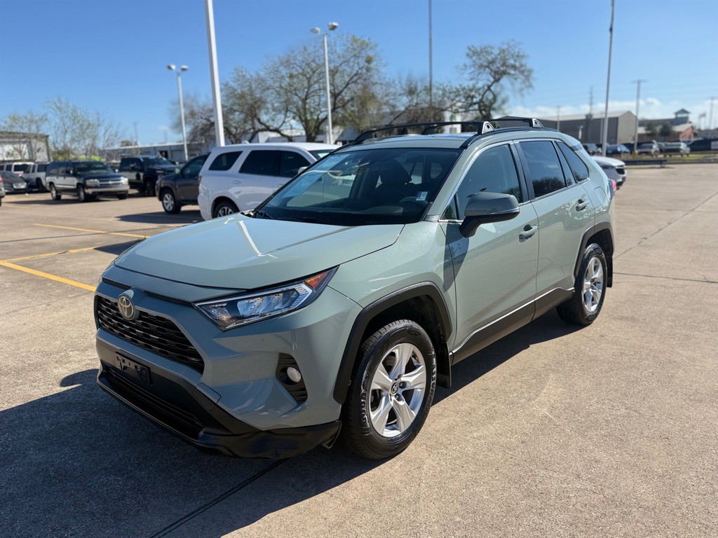2021 Toyota Rav4 Image 1