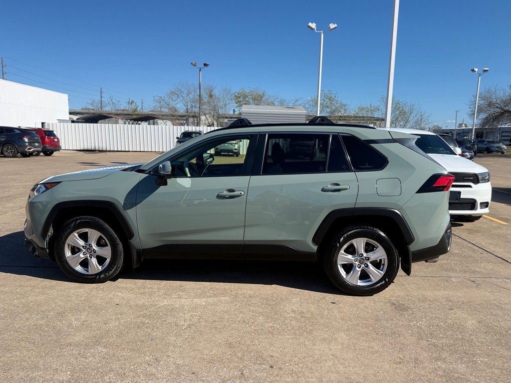 2021 Toyota Rav4 Image 4