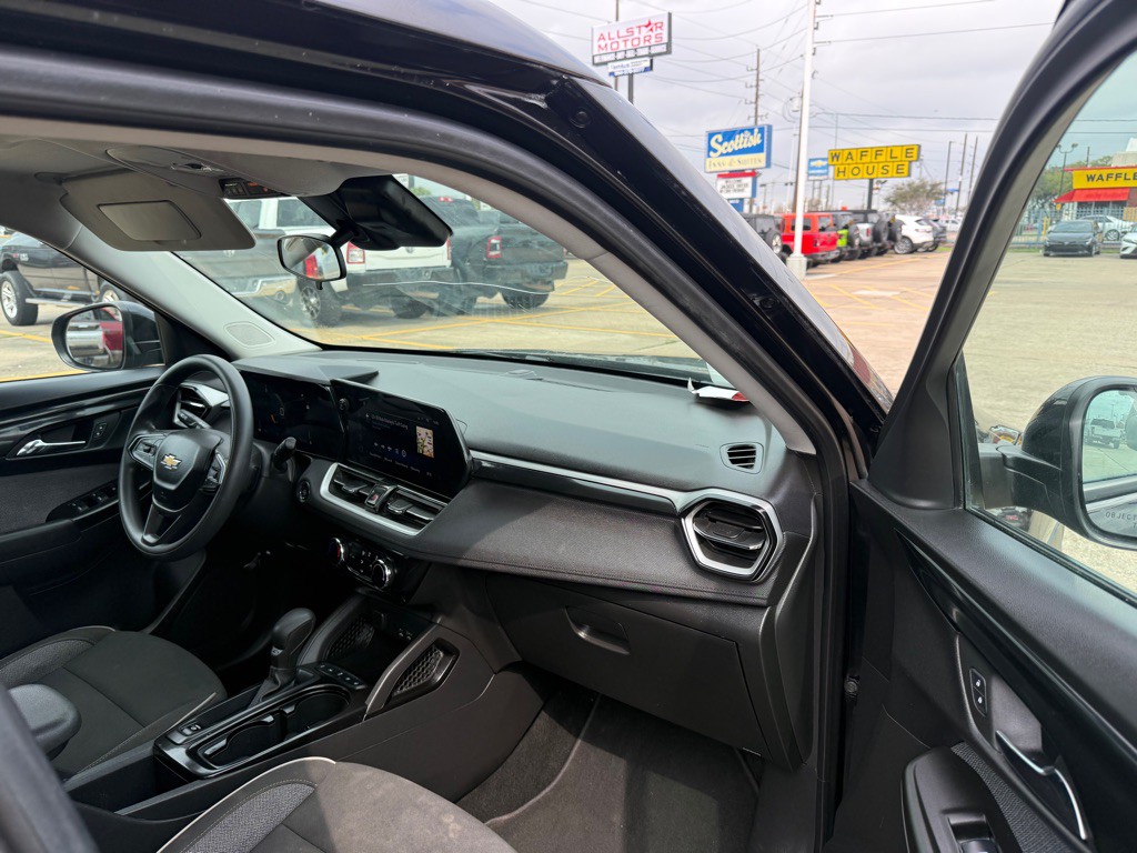 2024 Chevrolet Trailblazer Image 11