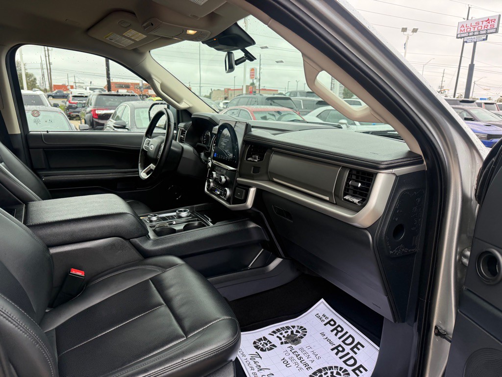 2024 Ford Expedition Image 7