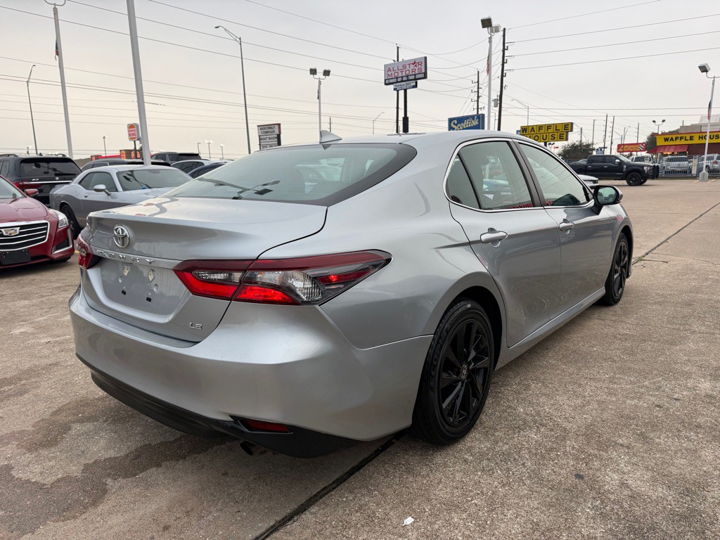 2023 Toyota Camry Image 9